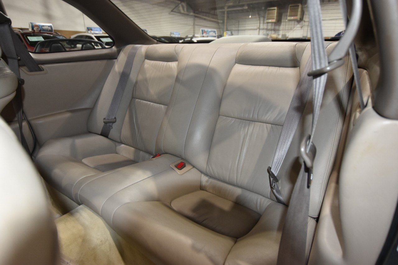 Lexus-SC-1992-Coupe-35