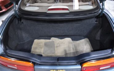 Lexus-SC-1992-Coupe-37