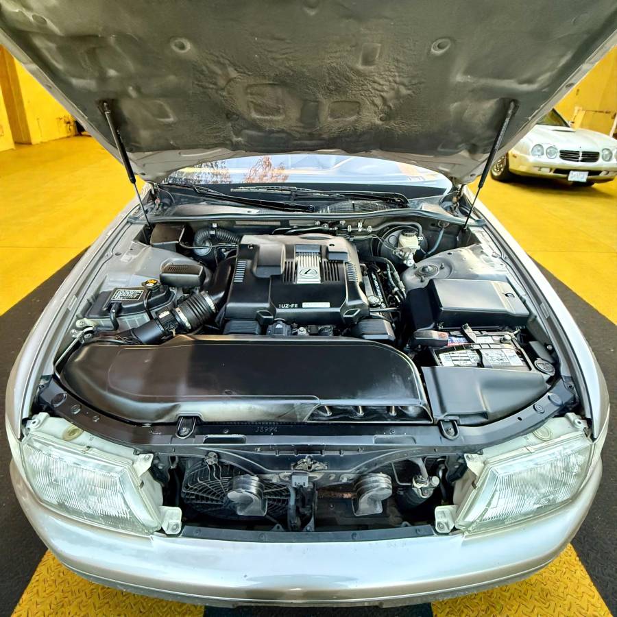 Lexus-ls-1995-grey-11