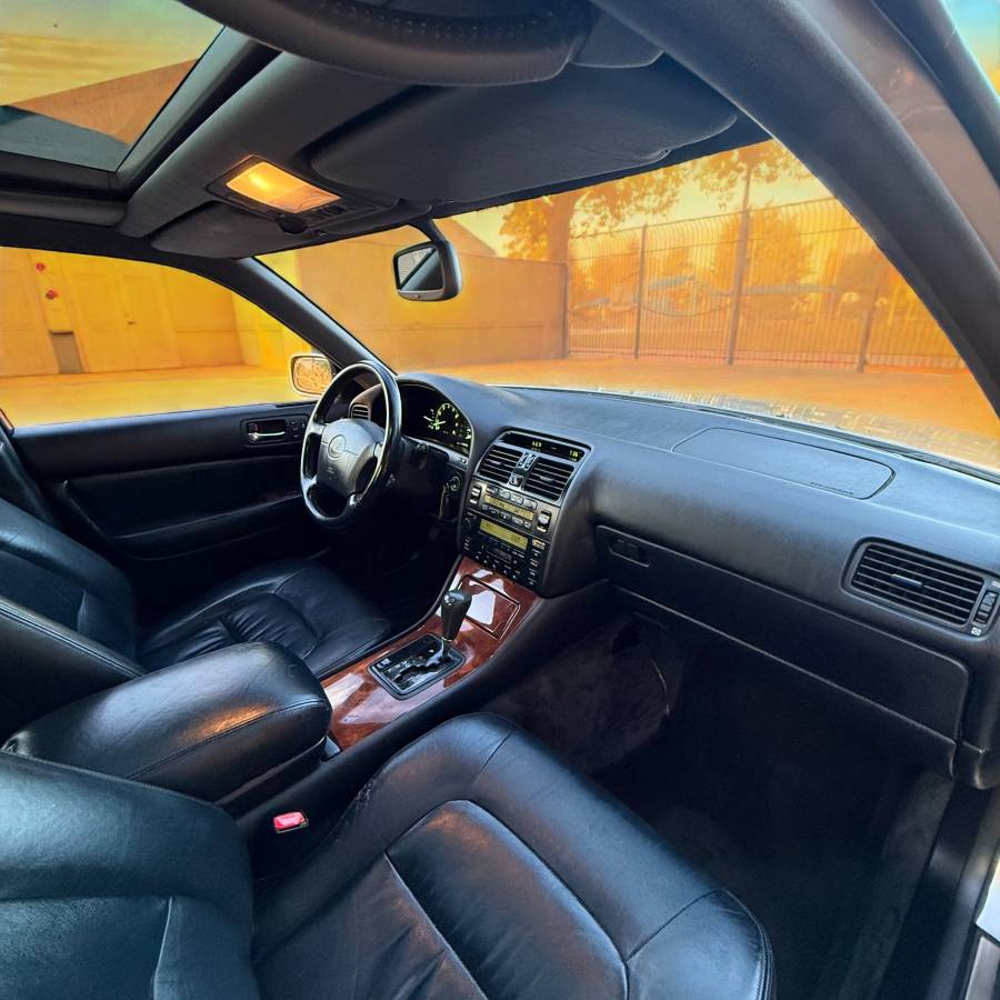 Lexus-ls-1995-grey-8
