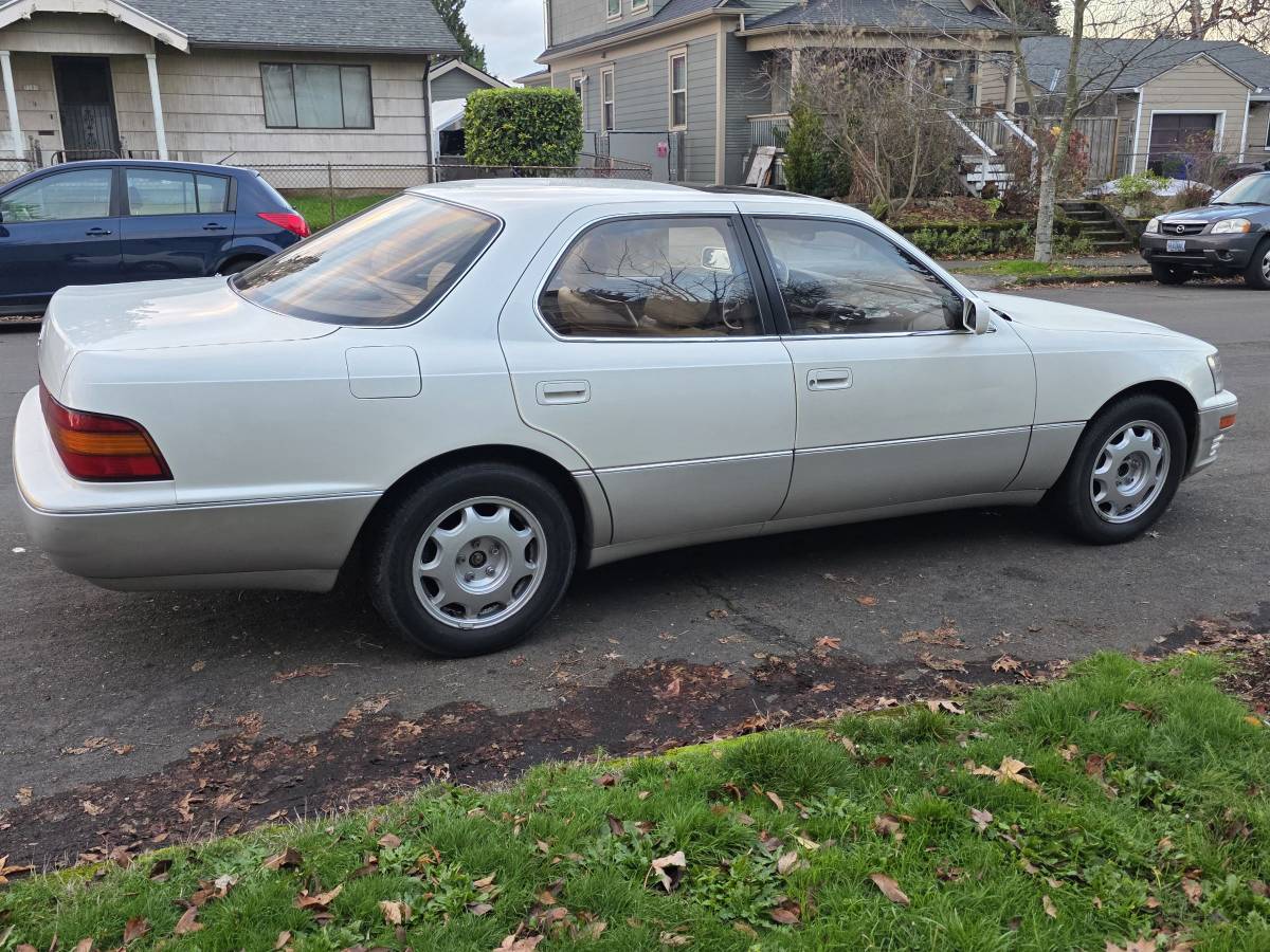 Lexus-ls400-1993-4