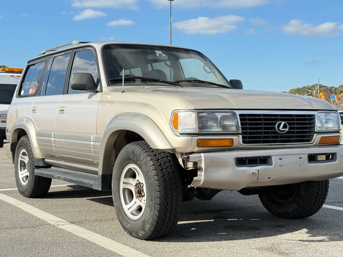 Lexus-lx-450-1996