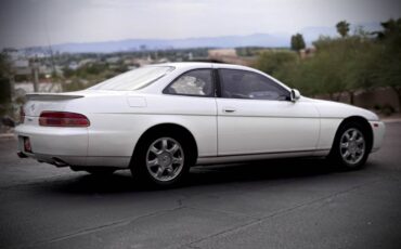 Lexus-sc-300400-1995-white-11