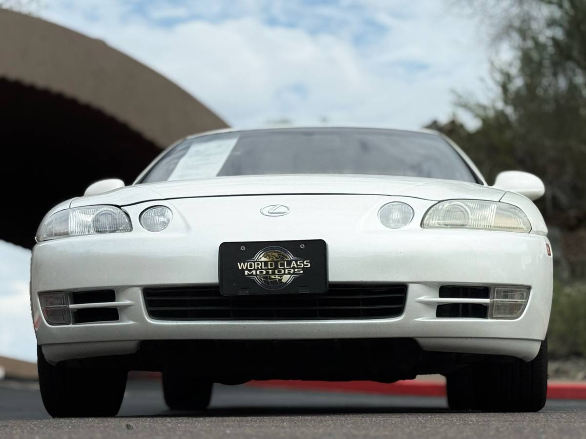 Lexus-sc-300400-1995-white-14