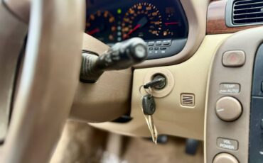 Lexus-sc-300400-1995-white