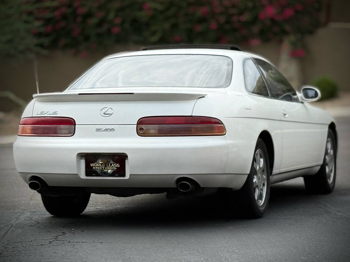 Lexus-sc-300400-1995-white-6