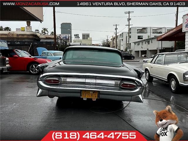 Lincoln-Capri-1959-10