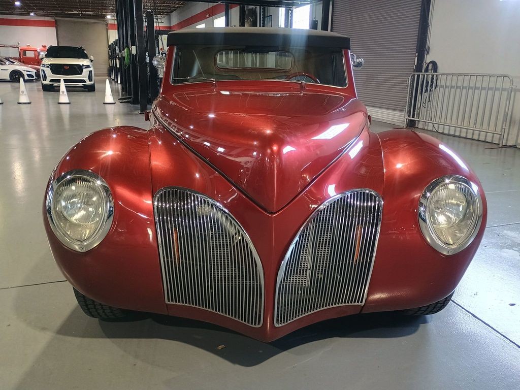 Lincoln-Continental-1941-Coupe-8