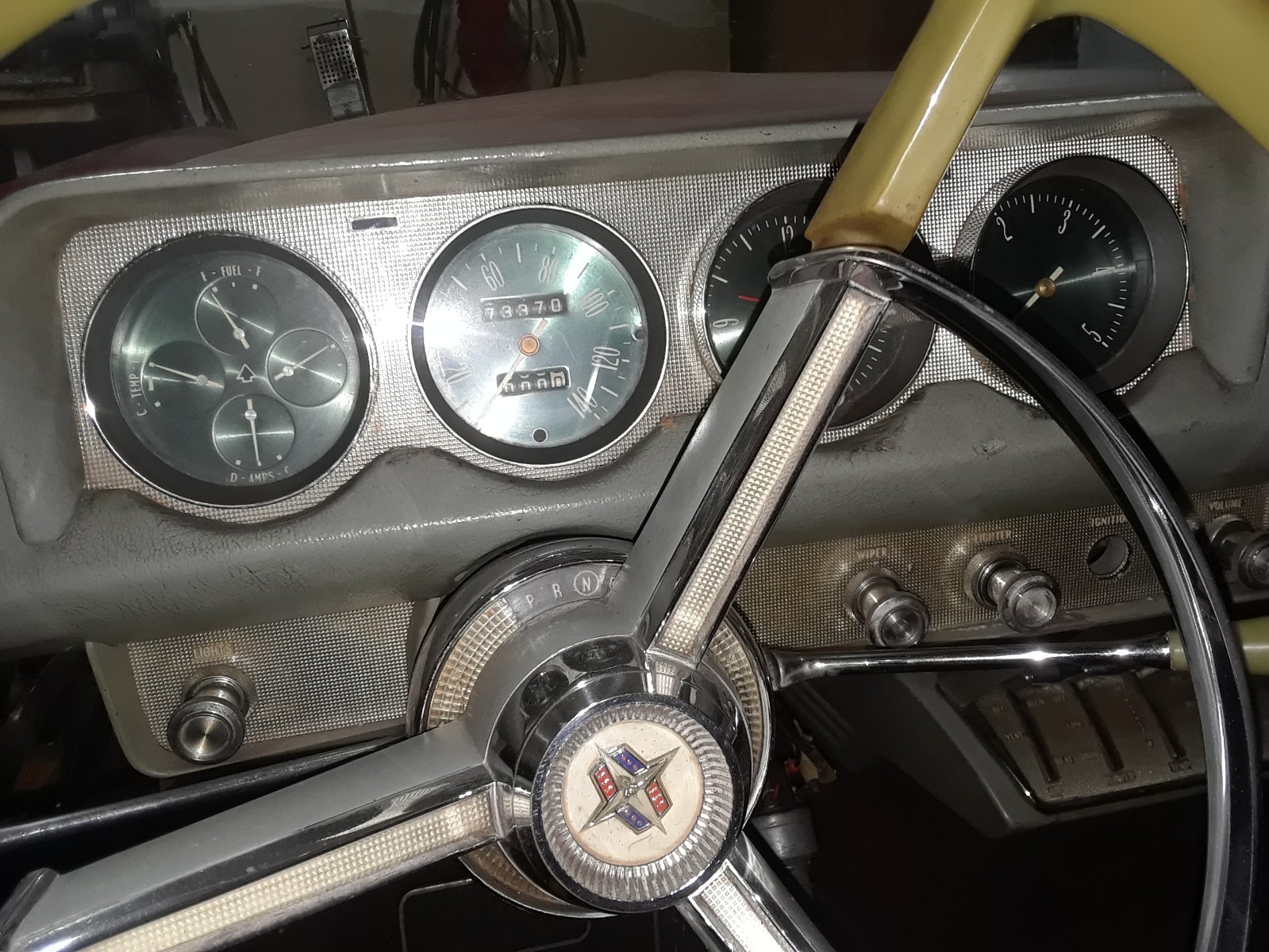 Lincoln-Continental-1956-Coupe-21