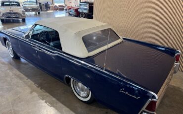 Lincoln-Continental-1962-Classic-Car-11