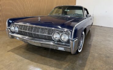 Lincoln-Continental-1962-Classic-Car-2