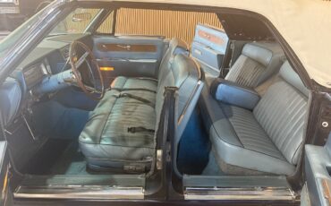 Lincoln-Continental-1962-Classic-Car-29