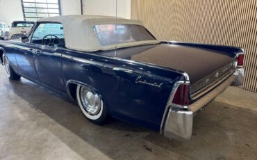 Lincoln-Continental-1962-Classic-Car-7