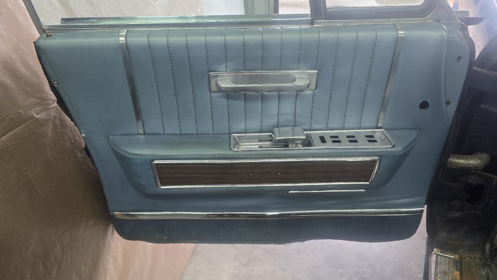 Lincoln-Continental-1965-Convertible-9