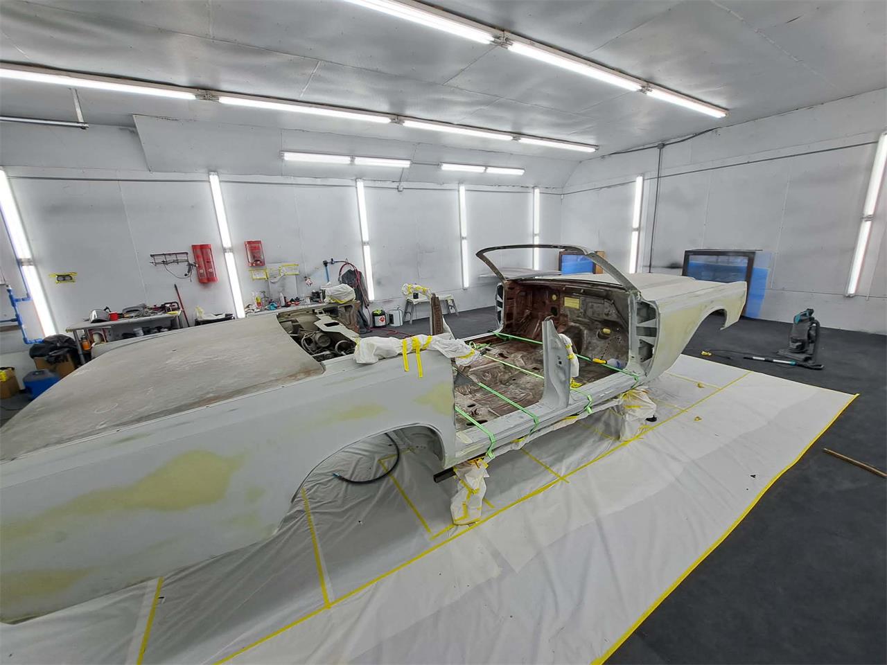 Lincoln-Continental-1966-black-black-5