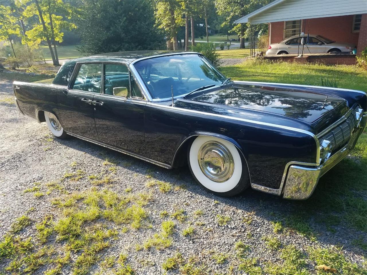 Lincoln-Continental-1966-black-black-7