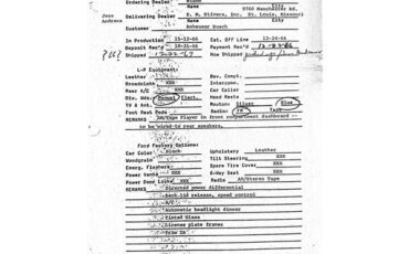 Lincoln-Continental-1967-Sedan-23