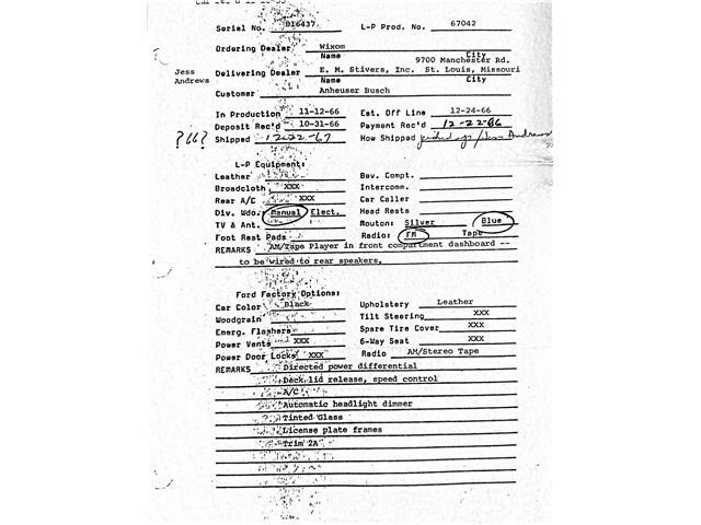 Lincoln-Continental-1967-Sedan-23