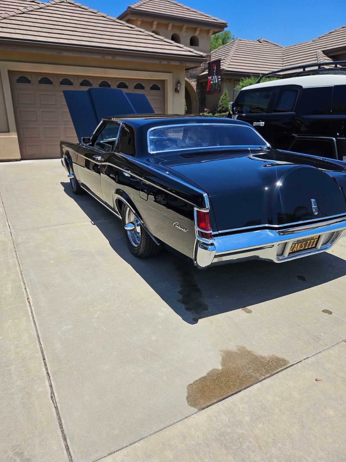 Lincoln-Continental-1969-Sedan-1