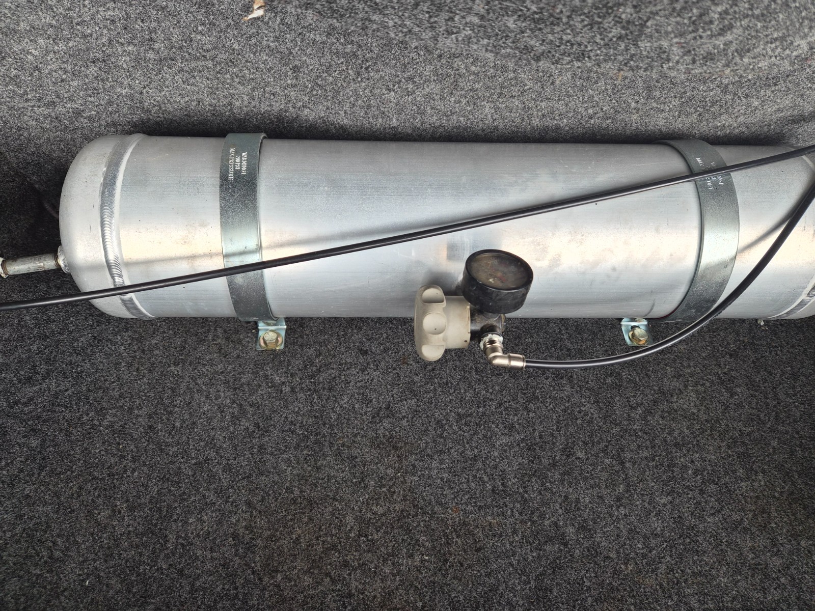 Lincoln-Continental-1969-Sedan-18