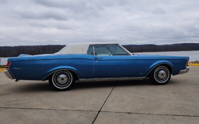 Lincoln Continental 1971
