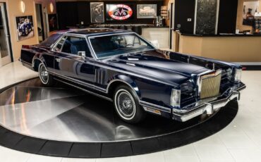 Lincoln-Continental-1979-Coupe-10