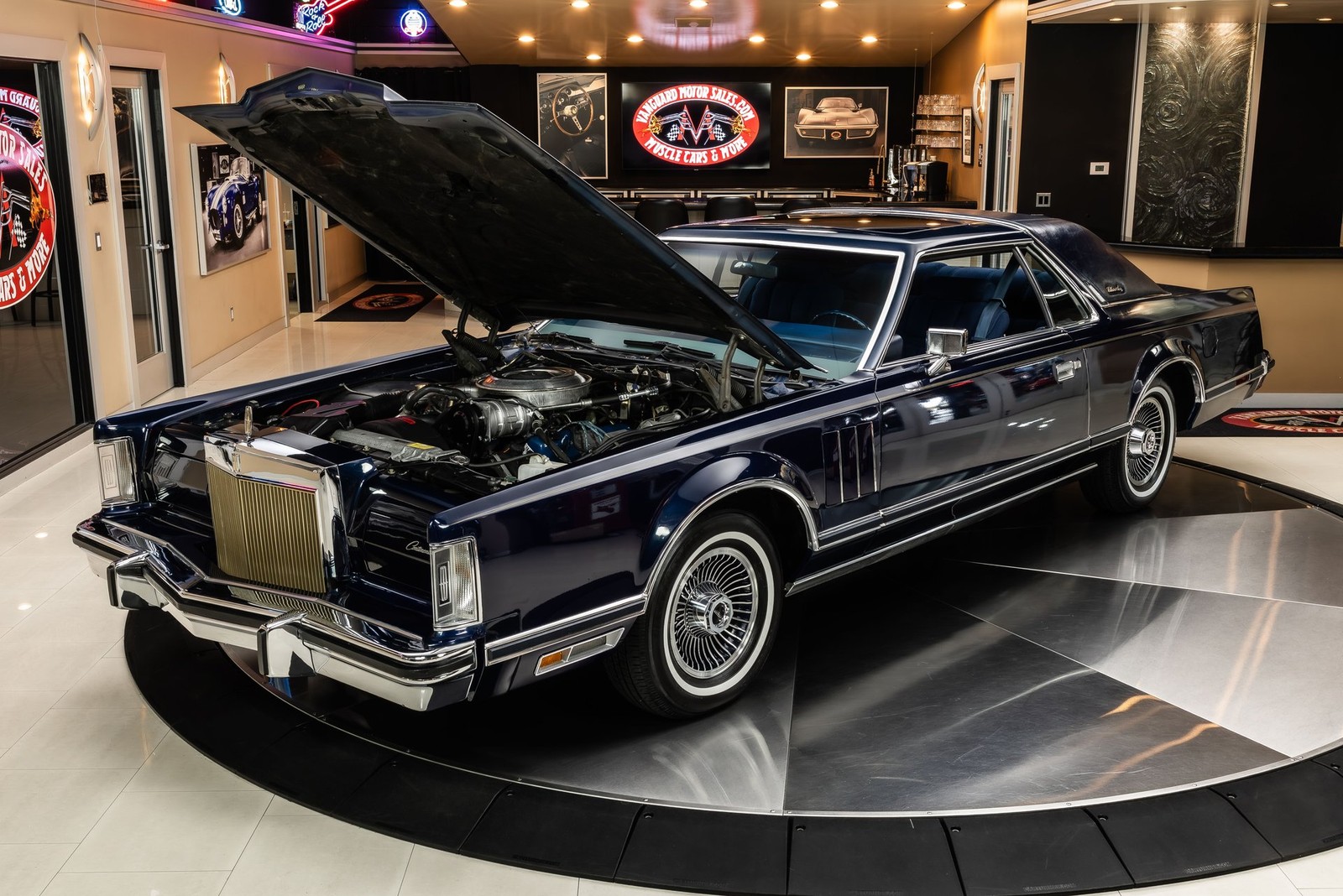 Lincoln-Continental-1979-Coupe-5