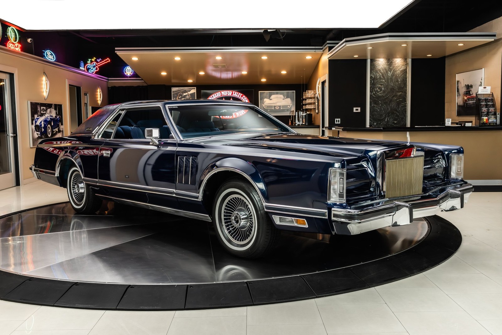 Lincoln-Continental-1979-Coupe-9
