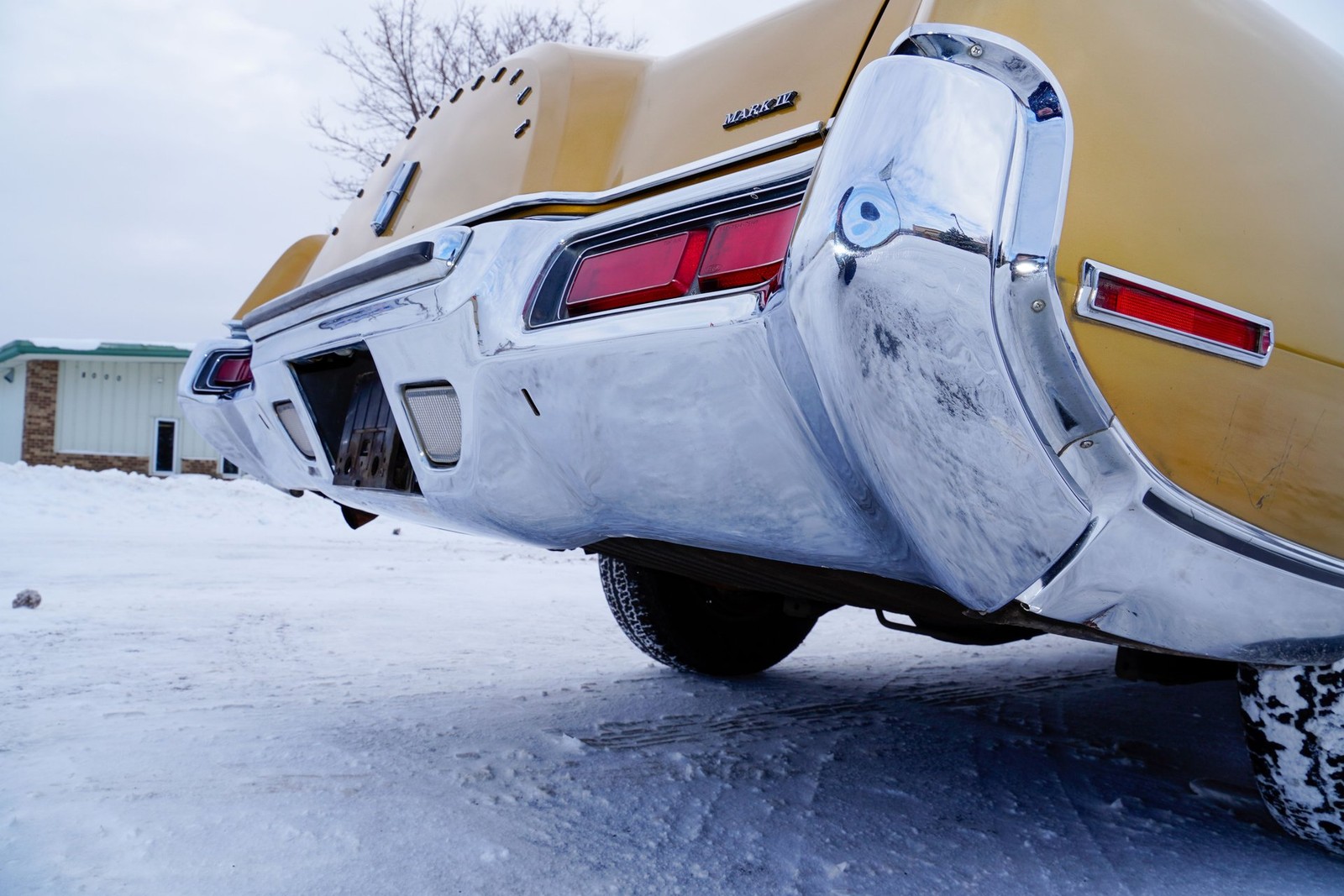 Lincoln-Continental-Mark-IV-1973-Coupe-26
