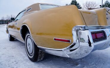 Lincoln-Continental-Mark-IV-1973-Coupe-32