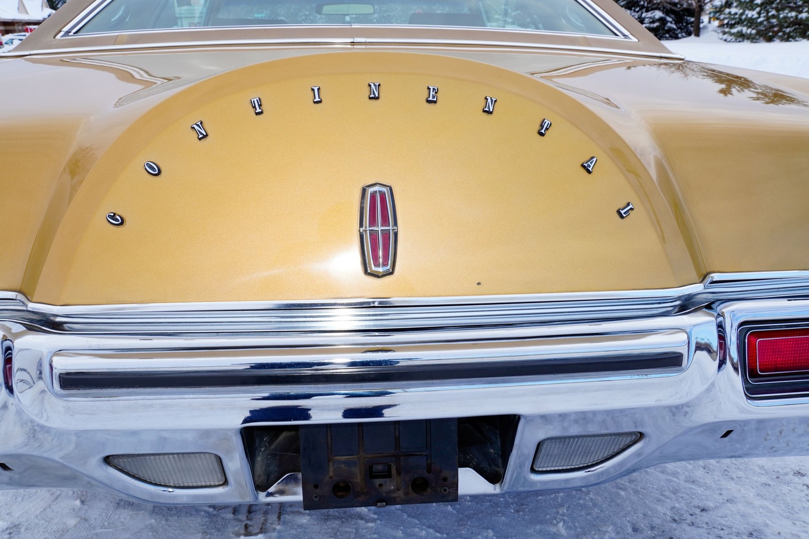 Lincoln-Continental-Mark-IV-1973-Coupe-36