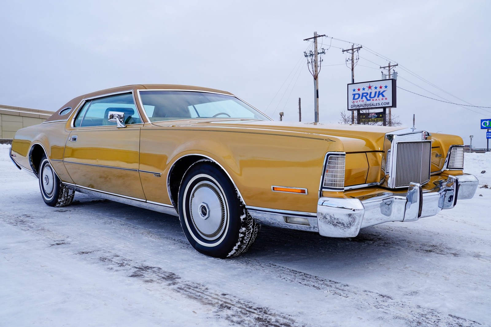Lincoln-Continental-Mark-IV-1973-Coupe