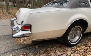 Lincoln-Continental-mark-iv-1974-White-Brownwhite-15