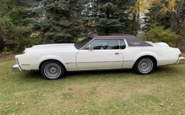 Lincoln-Continental-mark-iv-1974-White-Brownwhite-18