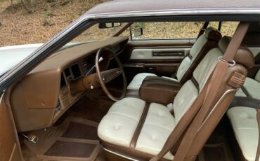 Lincoln-Continental-mark-iv-1974-White-Brownwhite-20