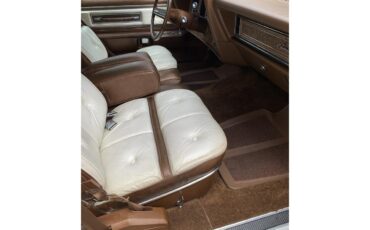 Lincoln-Continental-mark-iv-1974-White-Brownwhite-24