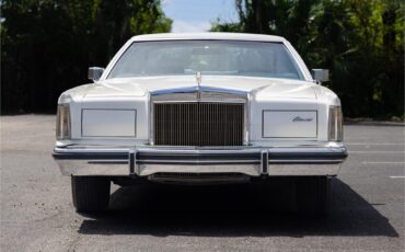Lincoln-Continental-mark-v-1979-White-Navy-Blue-22