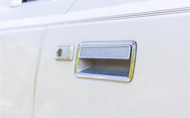 Lincoln-Continental-mark-v-1979-White-Navy-Blue-38