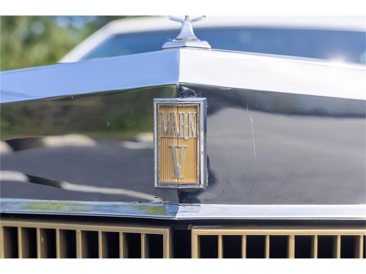 Lincoln-Continental-mark-v-1979-White-Navy-Blue-5