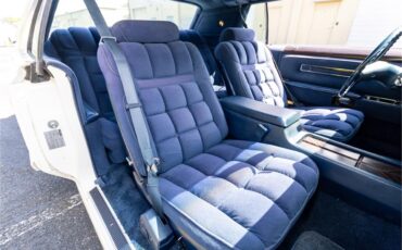 Lincoln-Continental-mark-v-1979-White-Navy-Blue-60