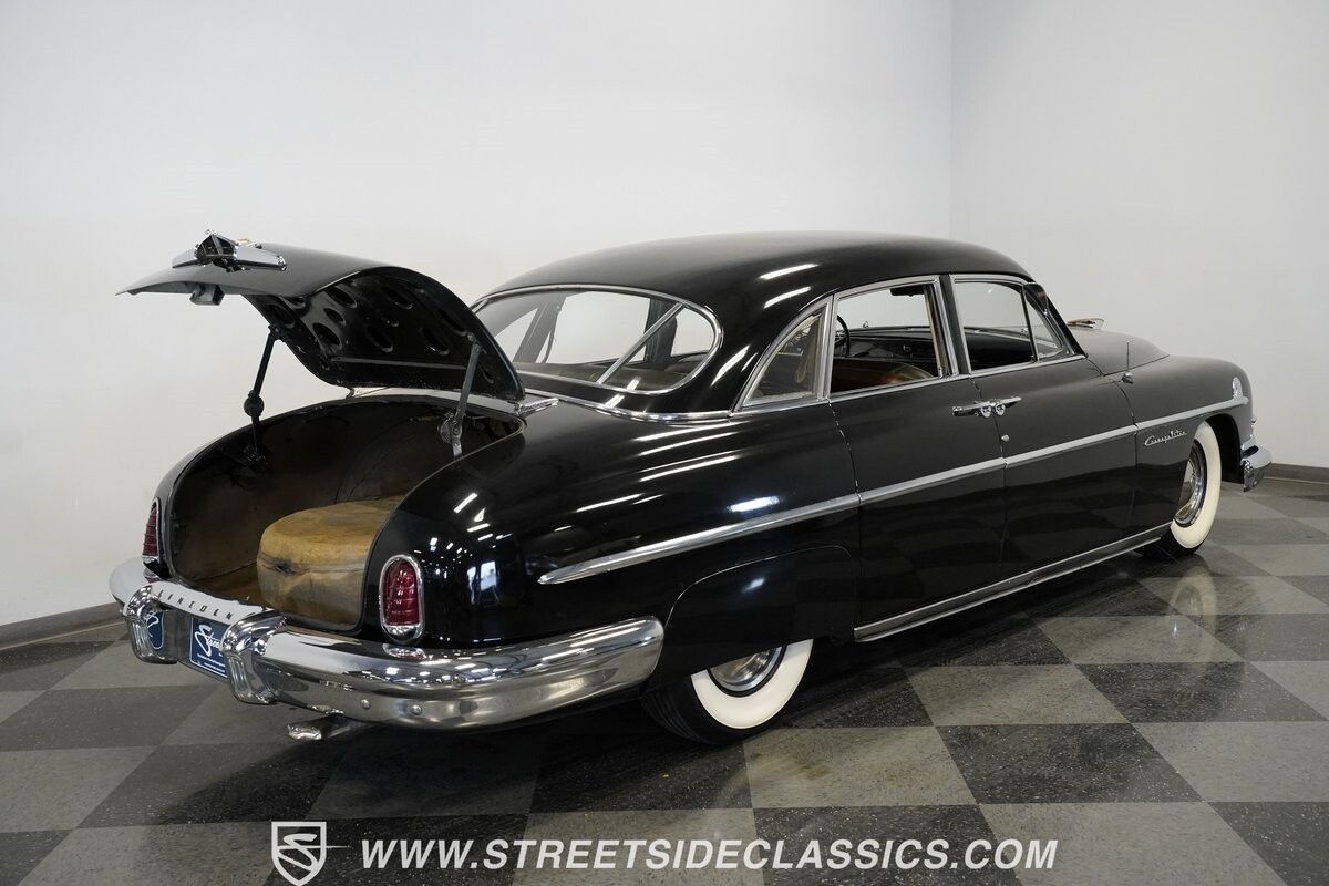 Lincoln-Cosmopolitan-1951-Sedan-6