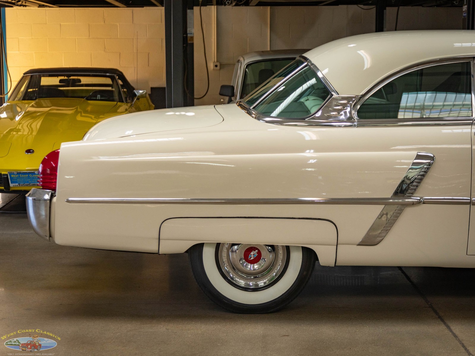 Lincoln-Cosmopolitan-Sport-Coupe-1952-2-Door-Hardtop-1