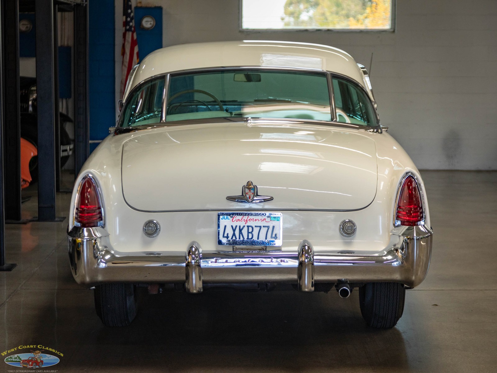 Lincoln-Cosmopolitan-Sport-Coupe-1952-2-Door-Hardtop-17