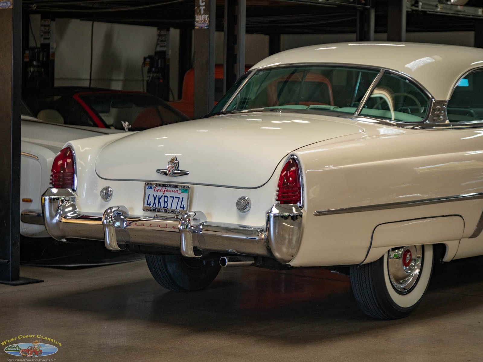 Lincoln-Cosmopolitan-Sport-Coupe-1952-2-Door-Hardtop-25