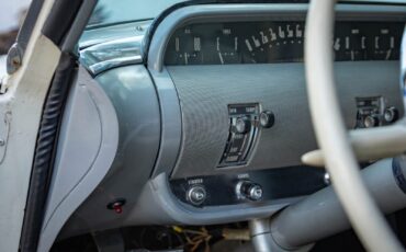 Lincoln-Cosmopolitan-Sport-Coupe-1952-2-Door-Hardtop-33