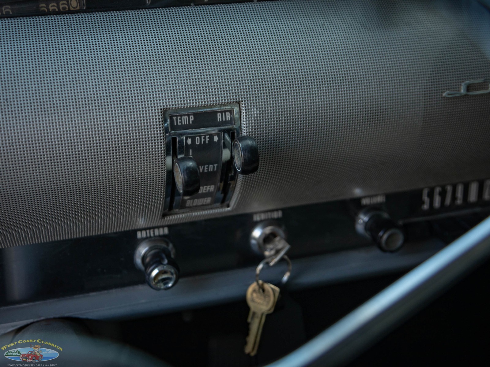 Lincoln-Cosmopolitan-Sport-Coupe-1952-2-Door-Hardtop-36