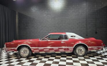 Lincoln-Mark-Series-1976-Coupe-2