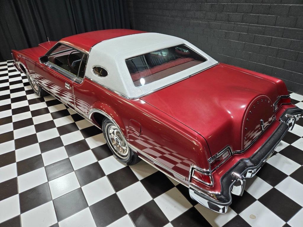 Lincoln-Mark-Series-1976-Coupe-3