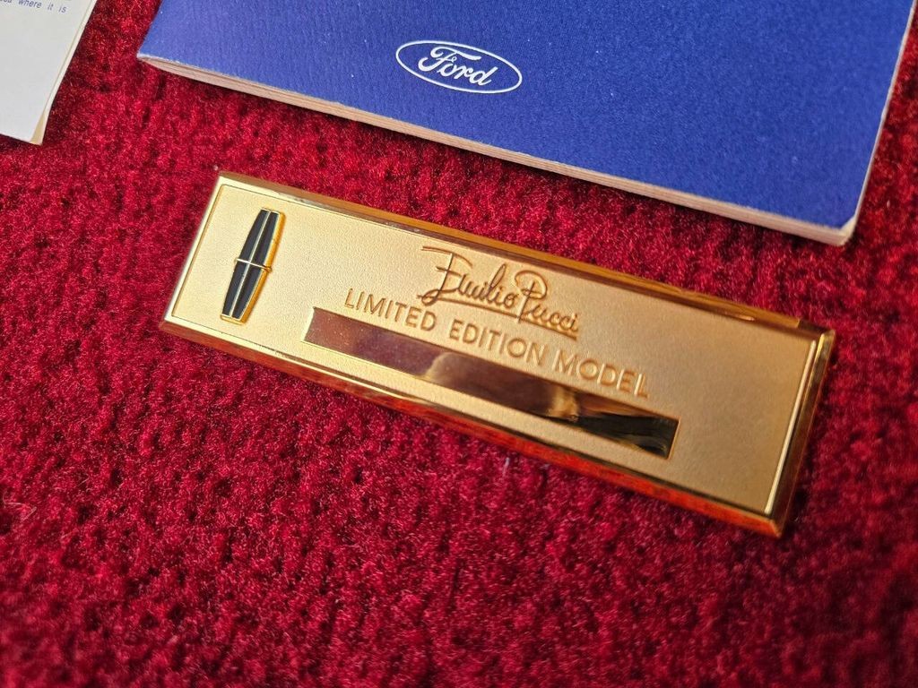 Lincoln-Mark-Series-1976-Coupe-5