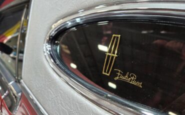 Lincoln-Mark-Series-1976-Coupe-7